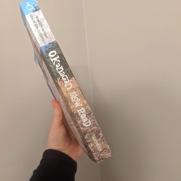 Okanagan Slow Road (coffee table book) - Picture 9 of 9